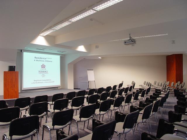 2009090220151952Konferencia7