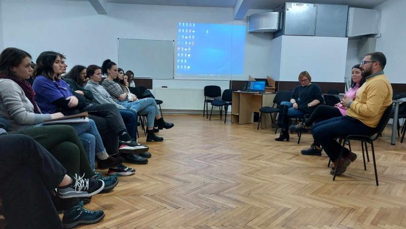 Szakmai fórum családon belüli erőszak problémájáról csbe-forum